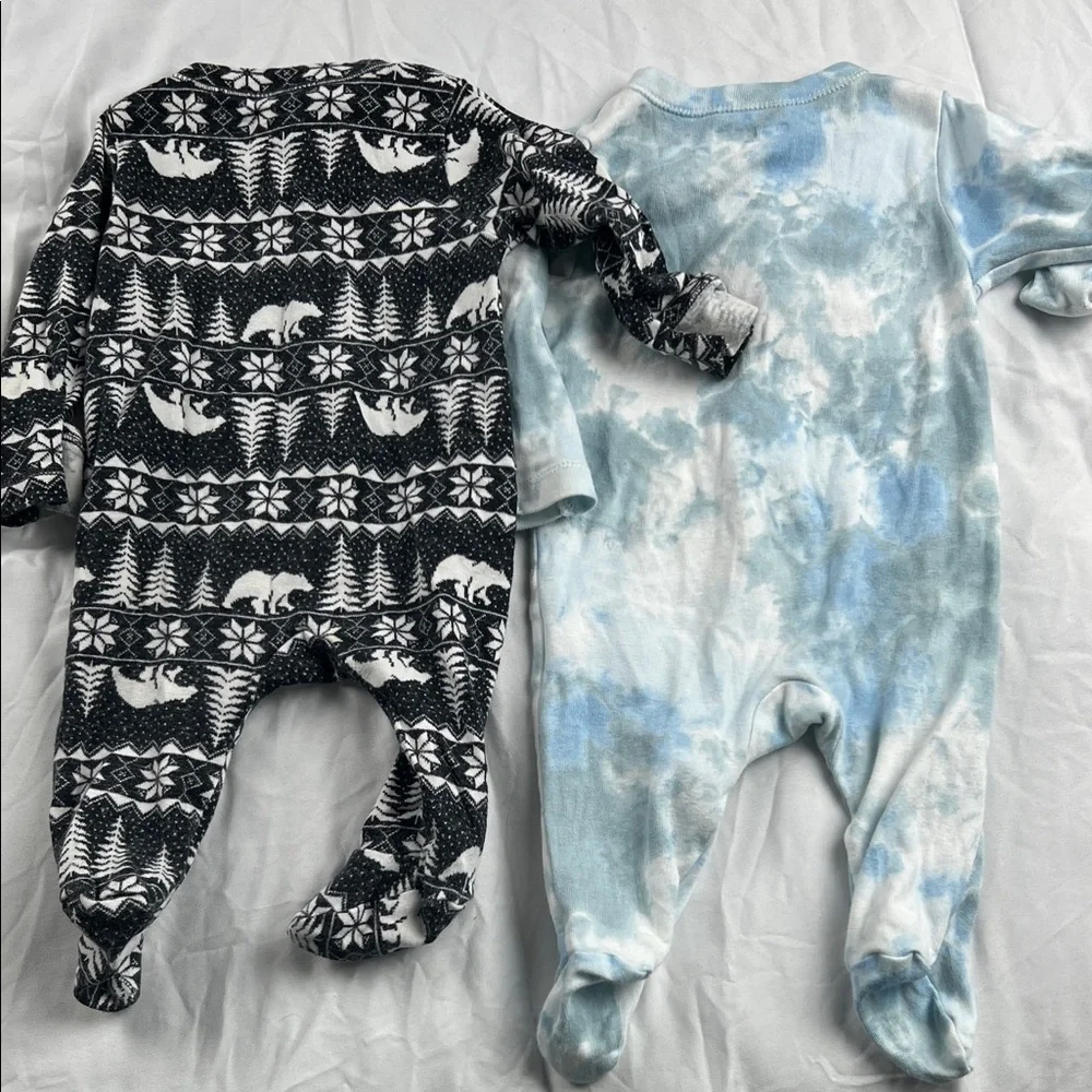 Old Navy Black White Fair Isle &‎ Light Blue Tie-Dye Baby One-Pieces (2)